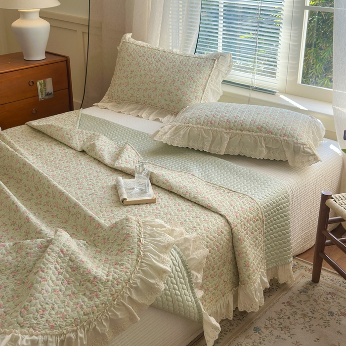 91家纺网 家纺一手货源 找家纺 淑女公社家纺  2025春夏新款法式纯棉双层纱夏被床盖四件套 春天里