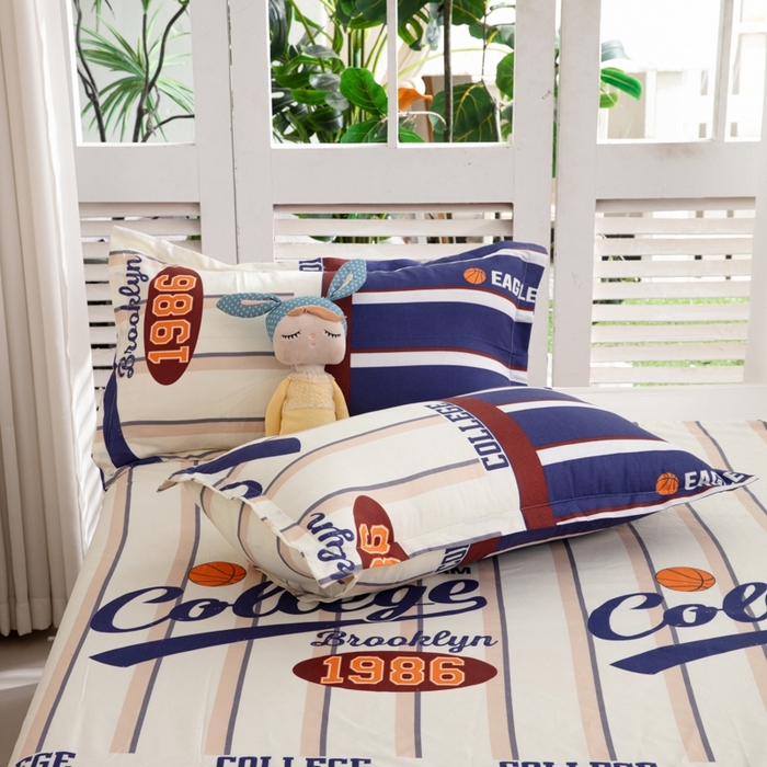 91家纺网 家纺一手货源 找家纺 乐居坊2025新款亲肤舒适印花芦荟棉夏凉被四件套 高校风云