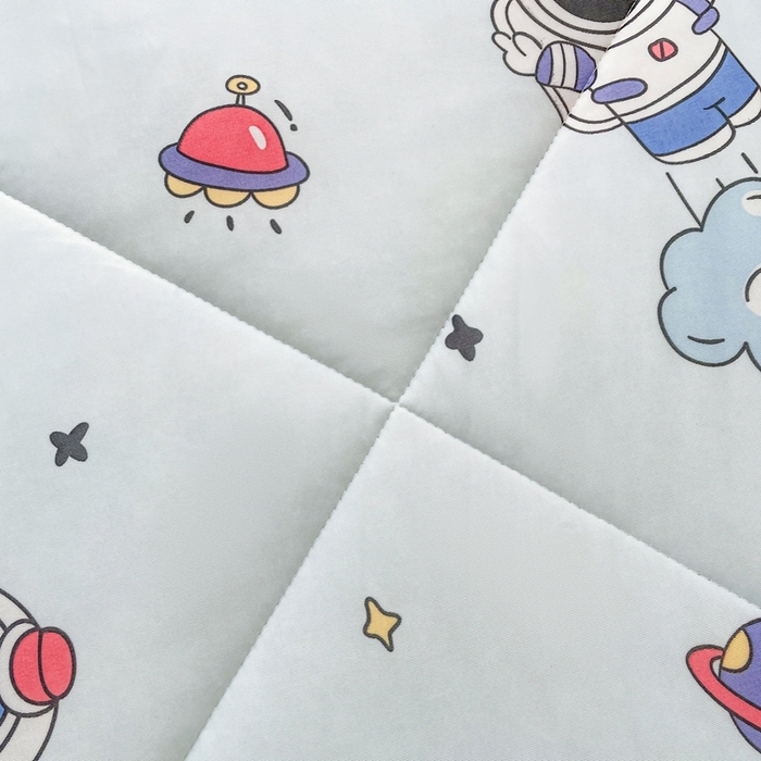 91家纺网 家纺一手货源 找家纺 好梦来家纺（原锦茂家纺） 2025新款印花凉感丝抗菌夏被 太空人