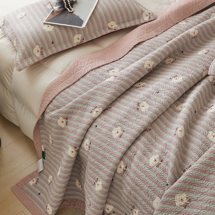 91家纺网 家纺一手货源 找家纺 2025新款13070双面全棉砂洗大直边床盖三件套四件套 旺财