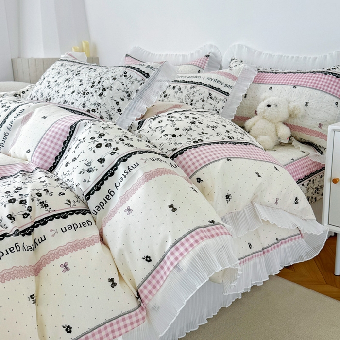 91家纺网 家纺一手货源 找家纺 添越 2024小清新韩版蕾丝花边纯棉夹棉床盖三件套全棉漫时光