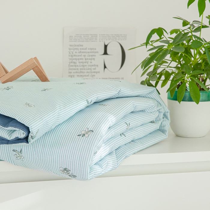 91家纺网 家纺一手货源 找家纺 （总）绫韵家纺 2025夏季全棉水洗棉混搭小碎花田园风夏被纯棉空调被套件系列