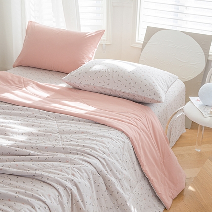 91家纺网 家纺一手货源 找家纺 （总）绫韵家纺 2025夏季全棉水洗棉混搭小碎花田园风夏被纯棉空调被套件系列