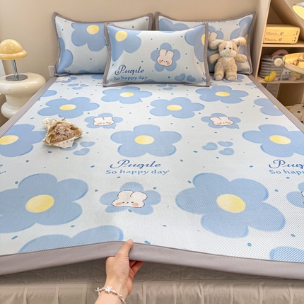 典曼家纺 2025新款600D数码印花冰藤席席子凉席-床席款 兔兔花开