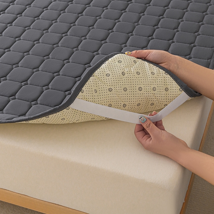 91家纺网 家纺一手货源 找家纺 欧邦 2025春夏新款四季款无印风纯色水洗棉床褥榻榻米床垫 床垫-深灰