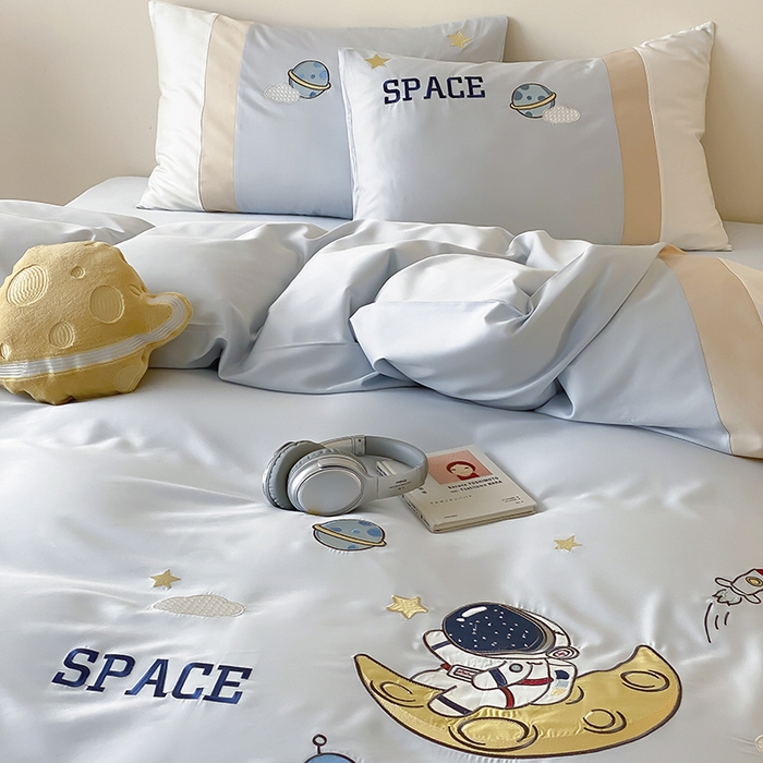 91家纺网 家纺一手货源 找家纺 （总）星野 2025新款超柔天丝棉精致刺绣贴布绣四件套-星际梦