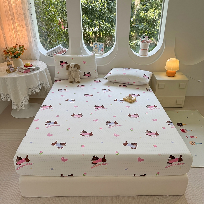 91家纺网 家纺一手货源 找家纺 十一家居 2025新款ins韩系卡通印花亲肤水洗棉床笠 欢乐伙伴