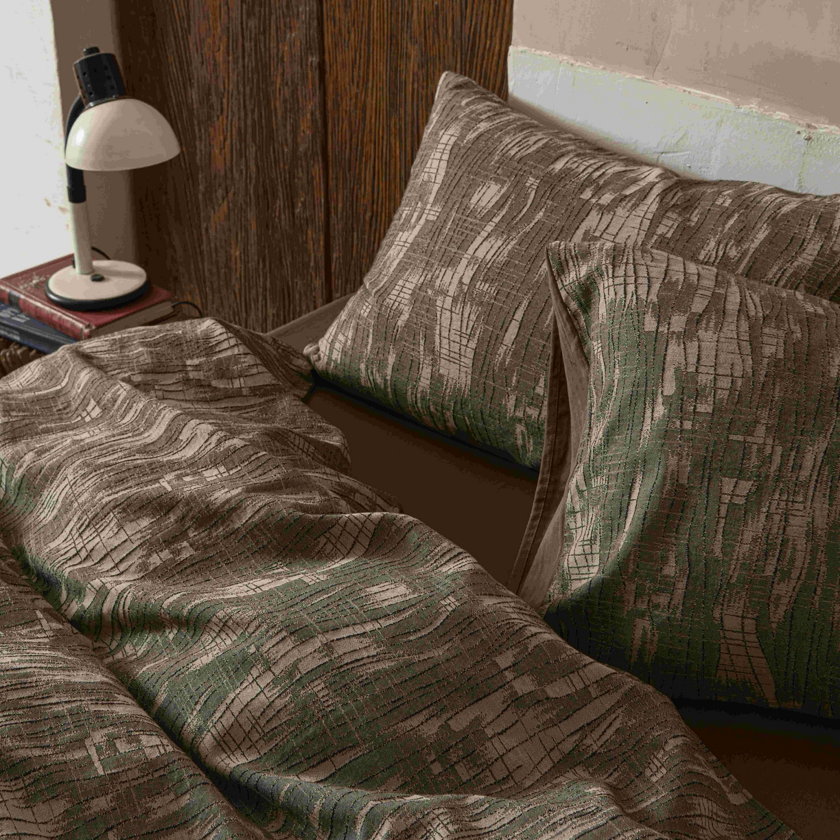 91家纺网 家纺一手货源 找家纺 云上 2025全棉色织大提花床品·侘寂潮汐   潮汐-金