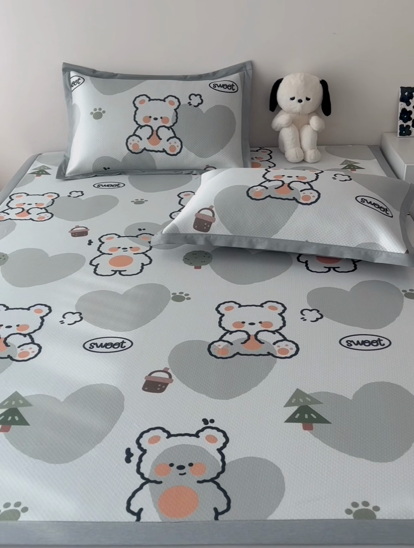 91家纺网 家纺一手货源 找家纺 倾慕家纺 A类满天星凉感提花凉席 爱心小熊