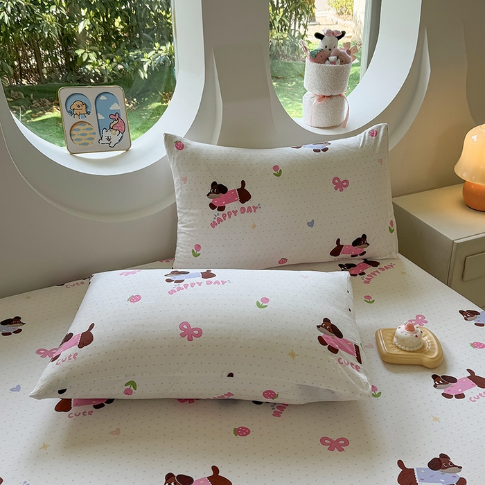 91家纺网 家纺一手货源 找家纺 十一家居 2025新款ins韩系卡通印花亲肤水洗棉床笠 欢乐伙伴