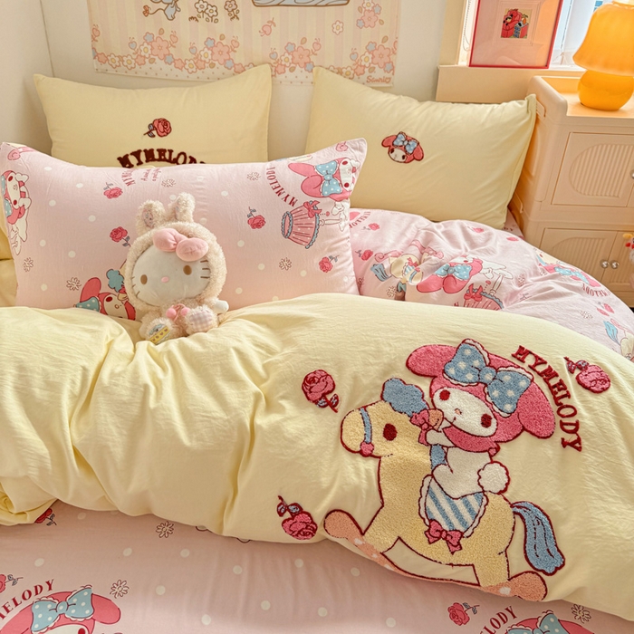 91家纺网 家纺一手货源 找家纺 繁花家居 2025新款水洗棉三丽鸥毛巾绣直播爆款四件套 木马美乐蒂