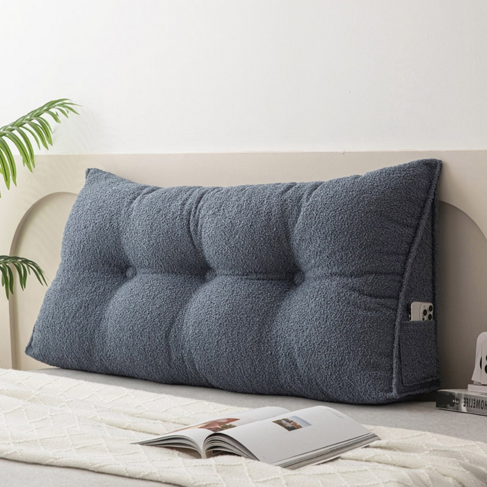 91家纺网 家纺一手货源 找家纺 美达人 2025新款泰迪绒三角珍珠棉靠垫 泰迪毛-景泰-蓝