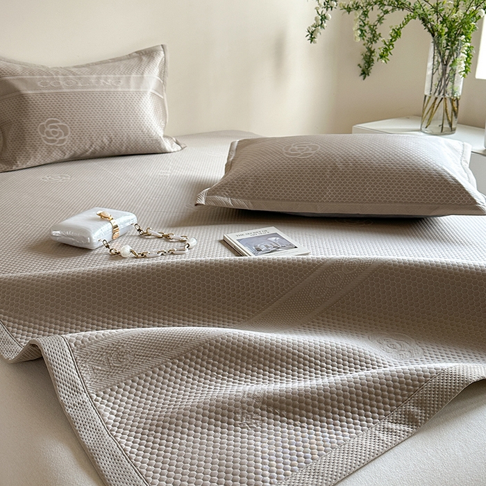 91家纺网 家纺一手货源 找家纺 凉百百 2025新款3D豆豆凉席系列-瑰夏 瑰夏-香槟