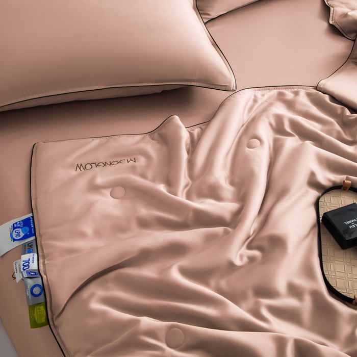 91家纺网 家纺一手货源 找家纺 桂雅居 2025新款100支奥地利进口莱赛尔夏被被子被芯 玫瑰粉