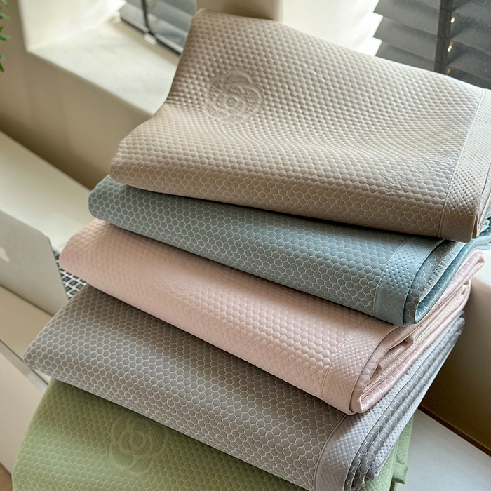 91家纺网 家纺一手货源 找家纺 （总）凉百百 2025新款3D豆豆凉席系列-瑰夏