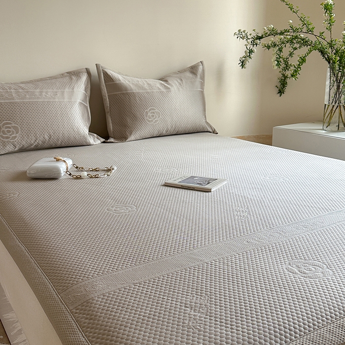 91家纺网 家纺一手货源 找家纺 凉百百 2025新款3D豆豆凉席系列-瑰夏 瑰夏-香槟