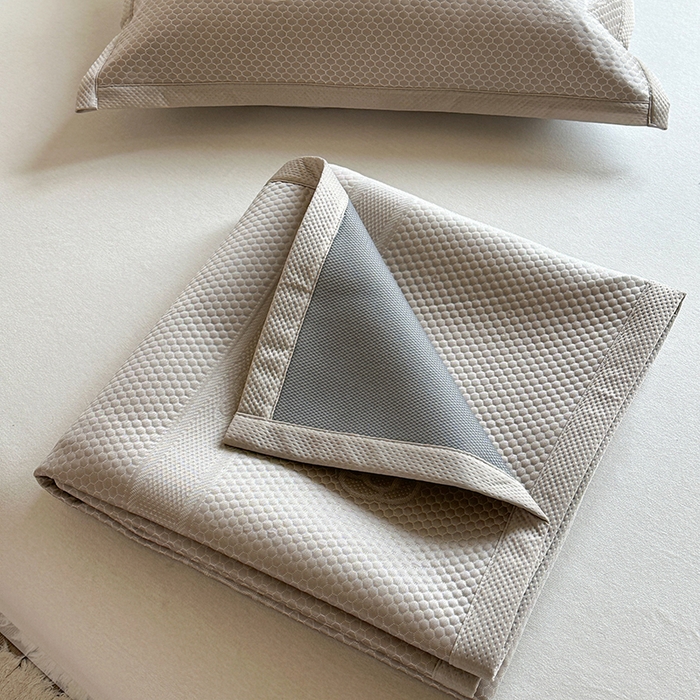 91家纺网 家纺一手货源 找家纺 凉百百 2025新款3D豆豆凉席系列-瑰夏 瑰夏-香槟