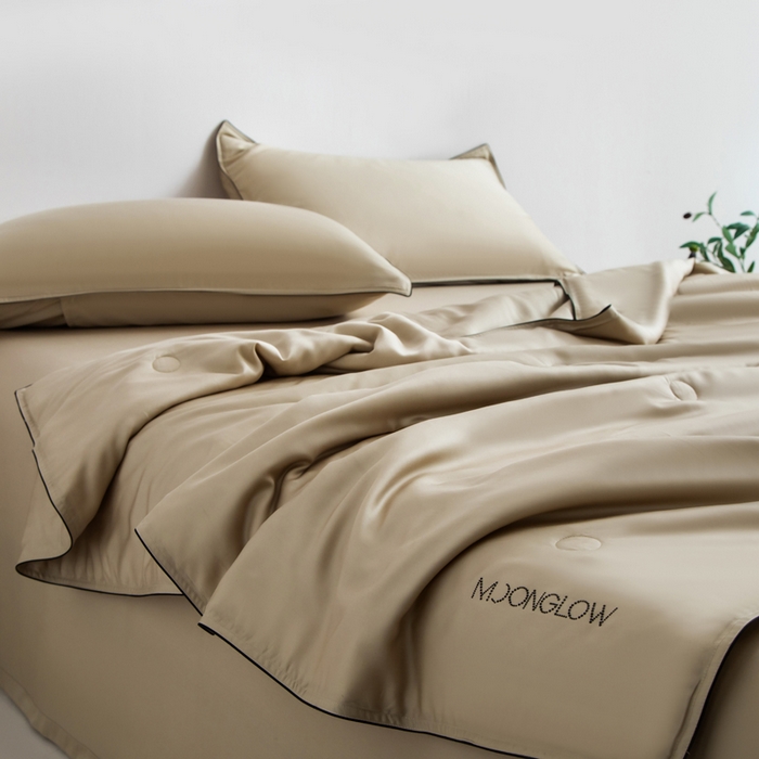 91家纺网 家纺一手货源 找家纺 桂雅居 2025新款100支奥地利进口莱赛尔夏被被子被芯 香槟色