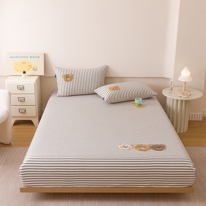 91家纺网 家纺一手货源 找家纺 卡姿家纺 2025新款色织水洗棉毛巾绣夏被夏凉被空调被 夏被黑白条纹