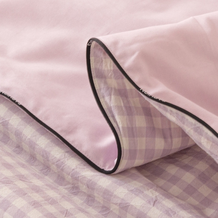 91家纺网 家纺一手货源 找家纺 卡姿家纺 2025新款色织水洗棉毛巾绣夏被夏凉被空调被 夏被紫小格