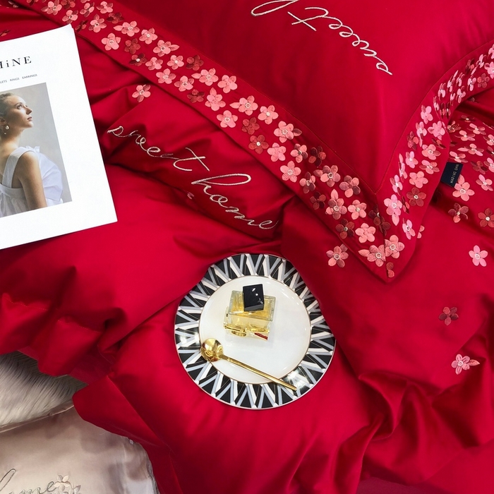 91家纺网 家纺一手货源 找家纺 卡姿家纺 2025新款100支全棉纯棉高端定制四件套—伊莎贝拉 伊莎贝拉-千禧红