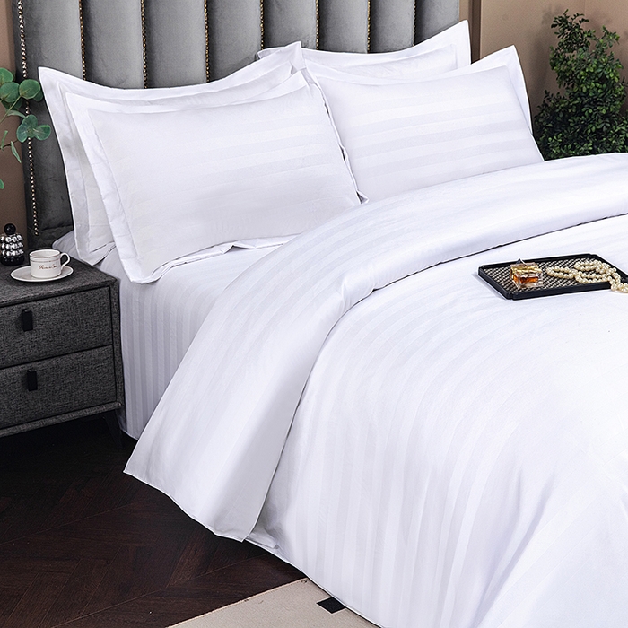 91家纺网 家纺一手货源 找家纺 三俏家纺 2025年酒店布草 140g磨毛高仿棉星级酒店宾馆民宿磨毛纯白三件套四件套纯白缎条四件套 100克平纹