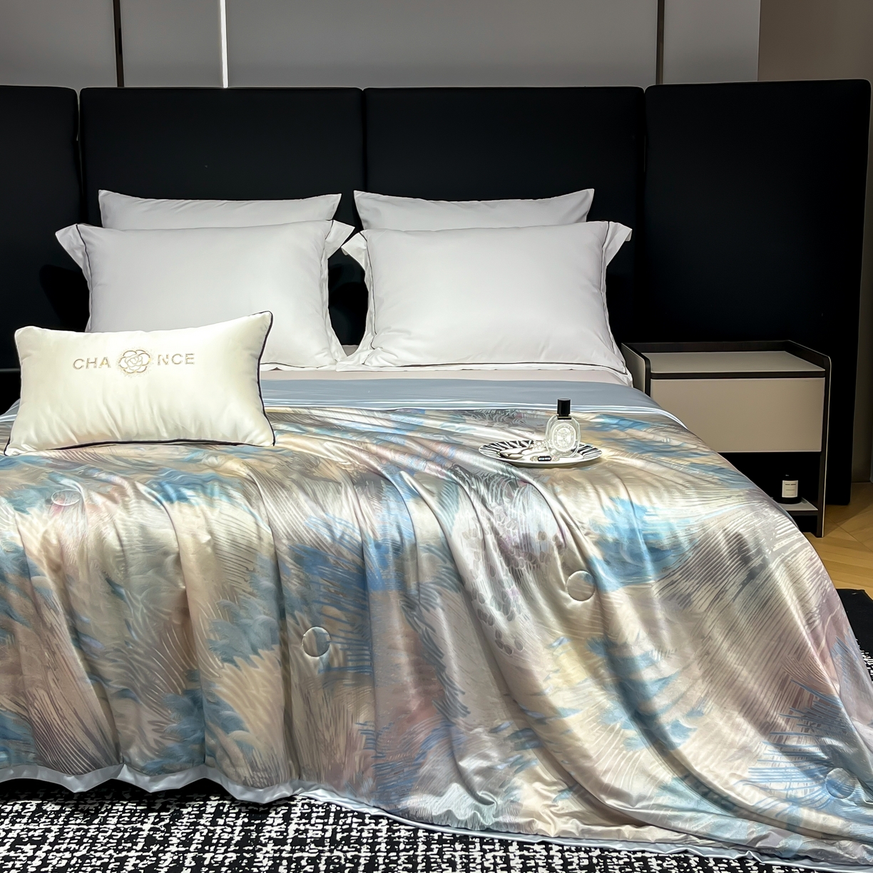 91家纺网 家纺一手货源 找家纺 （总）小芽家居 2025新款水光缎臻享夏被夏凉被空调被