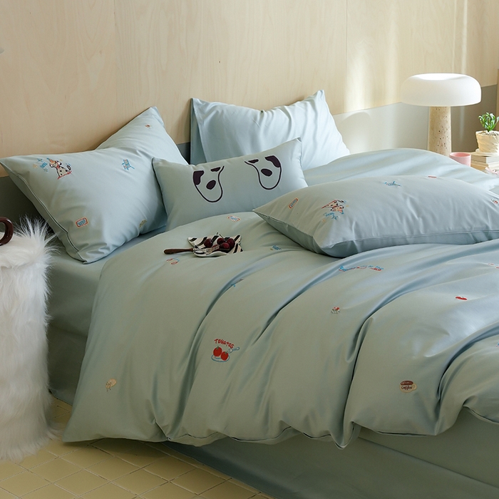 91家纺网 家纺一手货源 找家纺 简纯主义 2025新款A类趣味系列全棉长绒棉插画绣花四件套-露露米娅 露露米娅-蓝