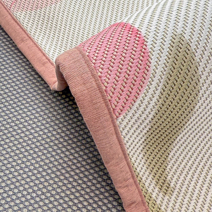 91家纺网 家纺一手货源 找家纺 典曼家纺 2025新款600D数码印花冰藤席席子凉席-床笠款 花朵粉兔-床笠款