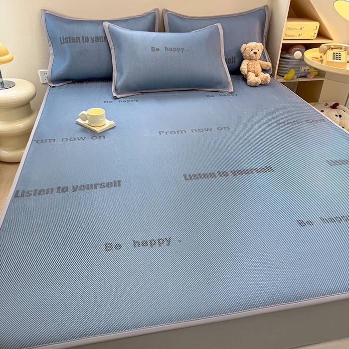 91家纺网 家纺一手货源 找家纺 典曼家纺 2025新款600D数码印花冰藤席席子凉席-床笠款 简约生活-床笠款