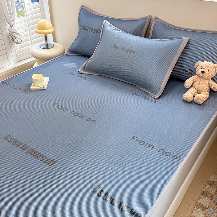 91家纺网 家纺一手货源 找家纺 典曼家纺 2025新款600D数码印花冰藤席席子凉席-床笠款 简约生活-床笠款