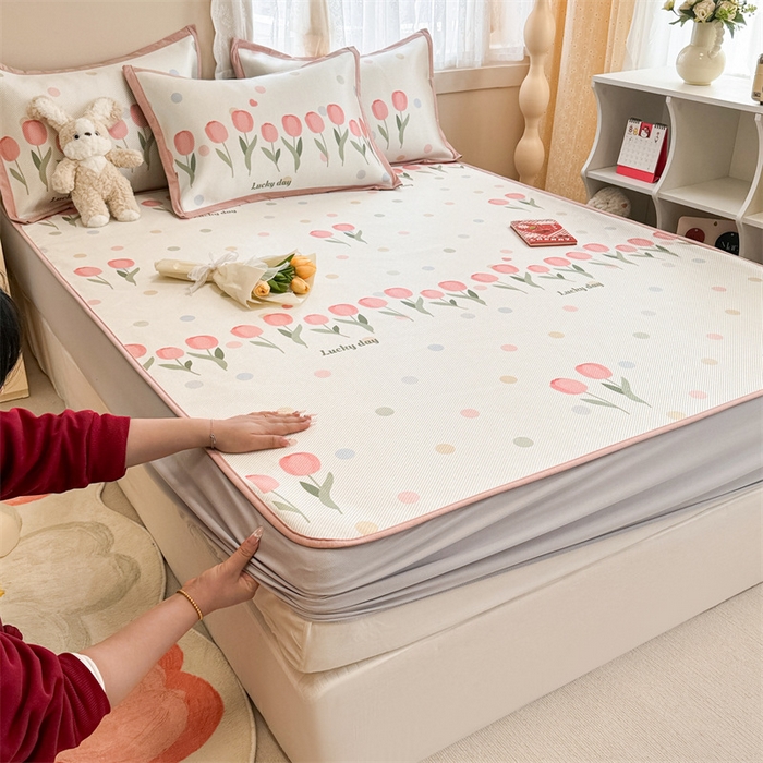 91家纺网 家纺一手货源 找家纺 典曼家纺 2025新款600D数码印花冰藤席席子凉席-床笠款 浪漫郁金香-床笠款