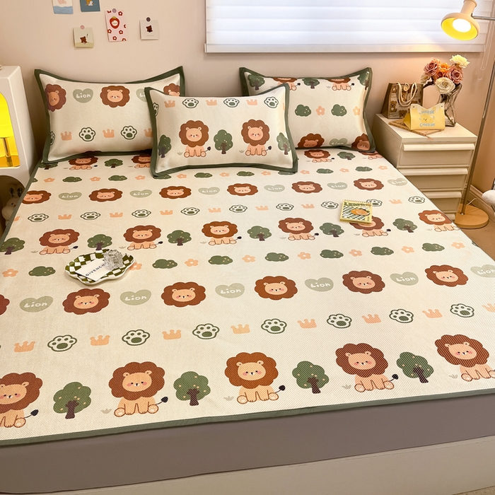 91家纺网 家纺一手货源 找家纺 典曼家纺 2025新款600D数码印花冰藤席席子凉席-床笠款 狮子王-床笠款