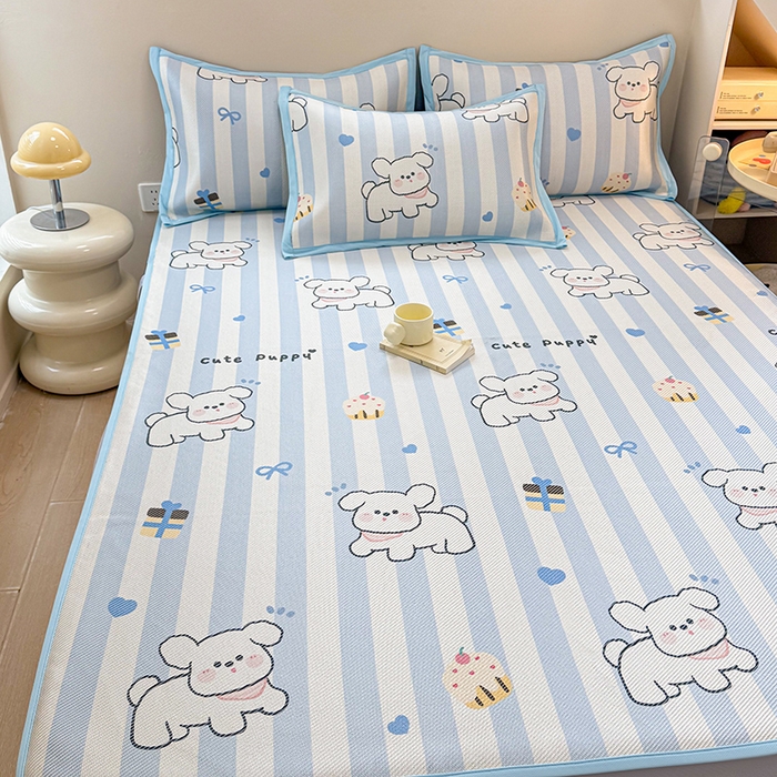 91家纺网 家纺一手货源 找家纺 典曼家纺 2025新款600D数码印花冰藤席席子凉席-床笠款 甜品小狗-床笠款