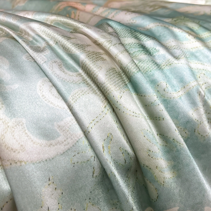 91家纺网 家纺一手货源 找家纺 小芽家居 2025新款水光缎臻享夏被夏凉被空调被 绿野仙踪