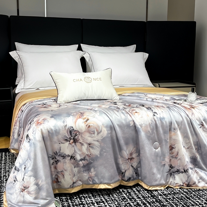 91家纺网 家纺一手货源 找家纺 小芽家居 2025新款水光缎臻享夏被夏凉被空调被 蔓纱