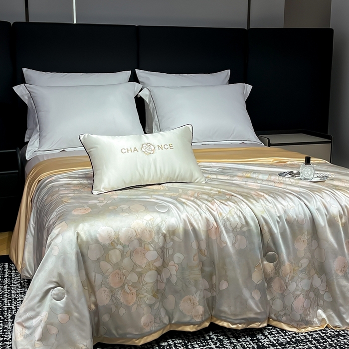 91家纺网 家纺一手货源 找家纺 小芽家居 2025新款水光缎臻享夏被夏凉被空调被 时锦