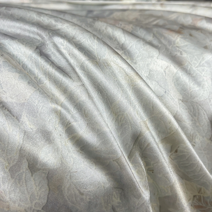 91家纺网 家纺一手货源 找家纺 小芽家居 2025新款水光缎臻享夏被夏凉被空调被 细叶