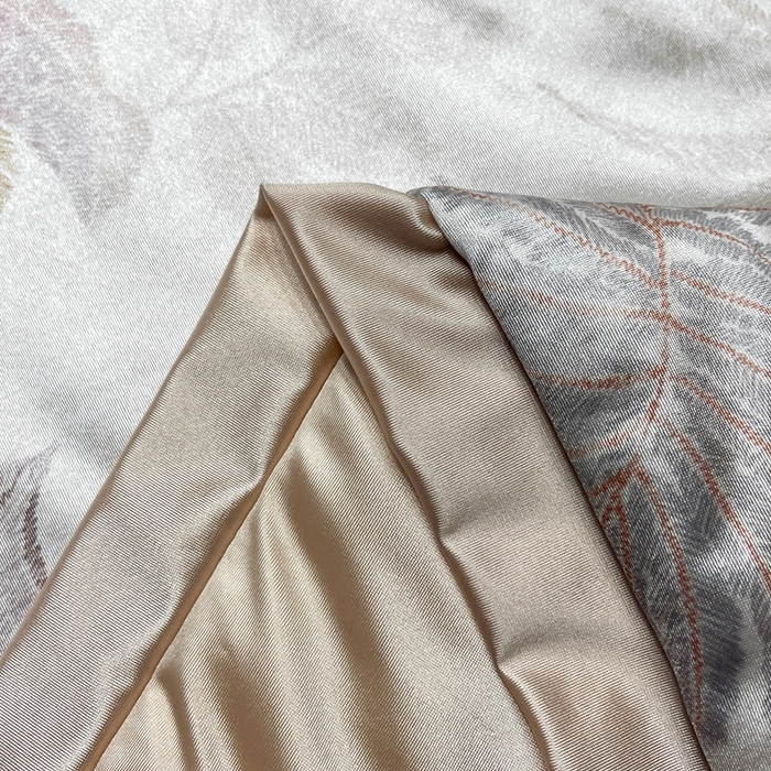 91家纺网 家纺一手货源 找家纺 小芽家居 2025新款水光缎臻享夏被夏凉被空调被 心如花木