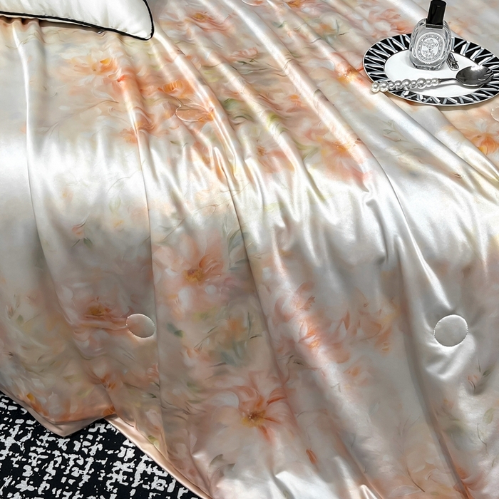 91家纺网 家纺一手货源 找家纺 小芽家居 2025新款水光缎臻享夏被夏凉被空调被 颜如玉