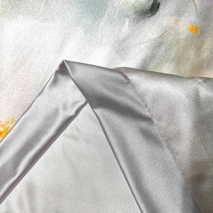 91家纺网 家纺一手货源 找家纺 小芽家居 2025新款水光缎臻享夏被夏凉被空调被 叶隙暖阳