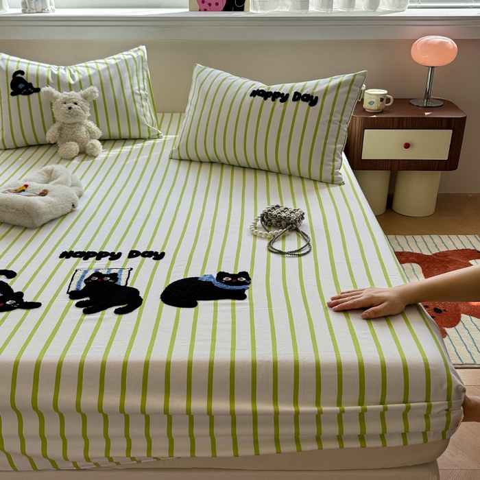 91家纺网 家纺一手货源 找家纺 蓝邻家纺 2025春夏新款全棉纯棉老粗布刺绣床笠凉席席子 喵咪日记