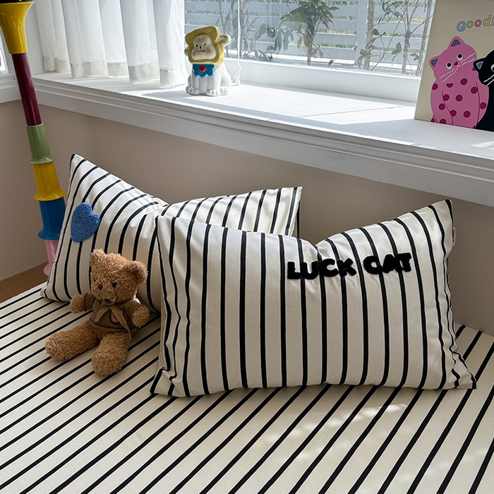 91家纺网 家纺一手货源 找家纺 蓝邻家纺 2025春夏新款全棉纯棉老粗布刺绣床笠凉席席子 奶芙猫