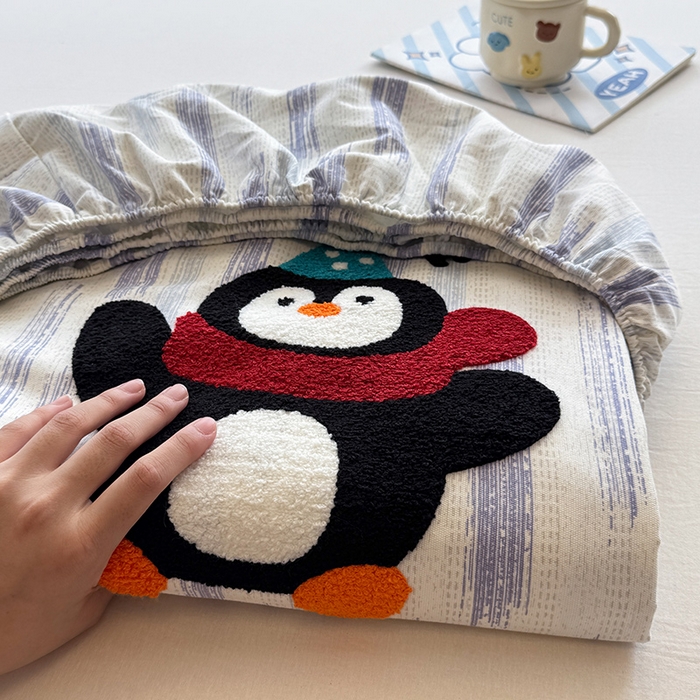 91家纺网 家纺一手货源 找家纺 蓝邻家纺 2025春夏新款全棉纯棉老粗布刺绣床笠凉席席子 奇趣乐园