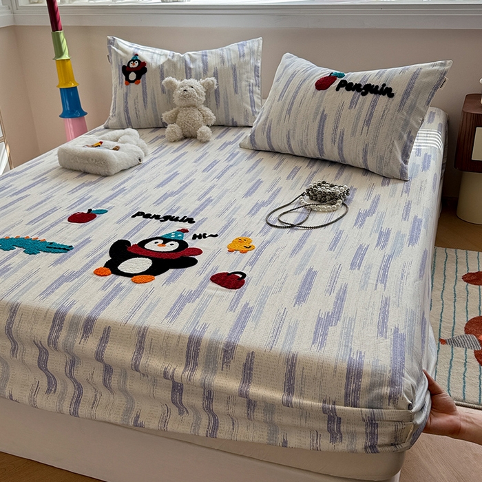 91家纺网 家纺一手货源 找家纺 蓝邻家纺 2025春夏新款全棉纯棉老粗布刺绣床笠凉席席子 奇趣乐园