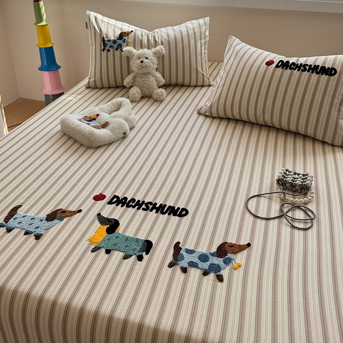 91家纺网 家纺一手货源 找家纺 蓝邻家纺 2025春夏新款全棉纯棉老粗布刺绣床笠凉席席子 元气小狗