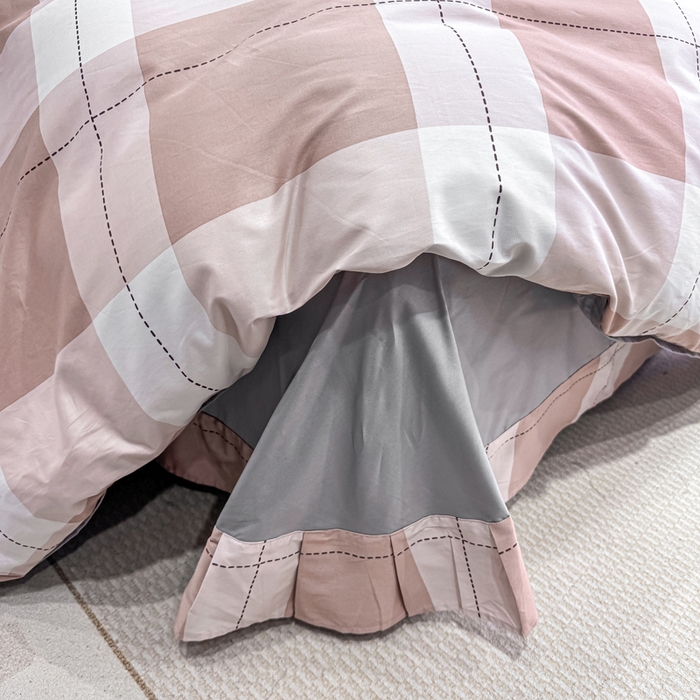 91家纺网 家纺一手货源 找家纺 红日子纺织品 2025新款50s全棉纯棉印花四件套 定格-粉