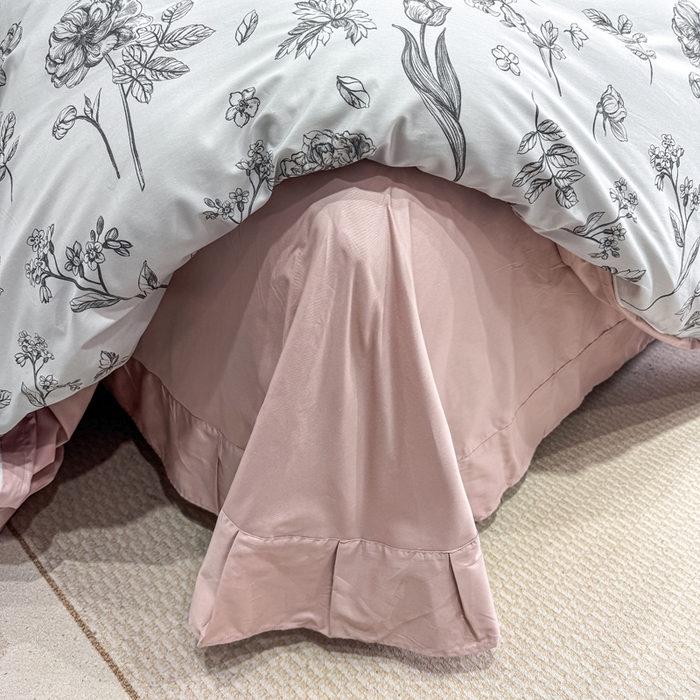 91家纺网 家纺一手货源 找家纺 红日子纺织品 2025新款50s全棉纯棉印花四件套 璎珞-绿