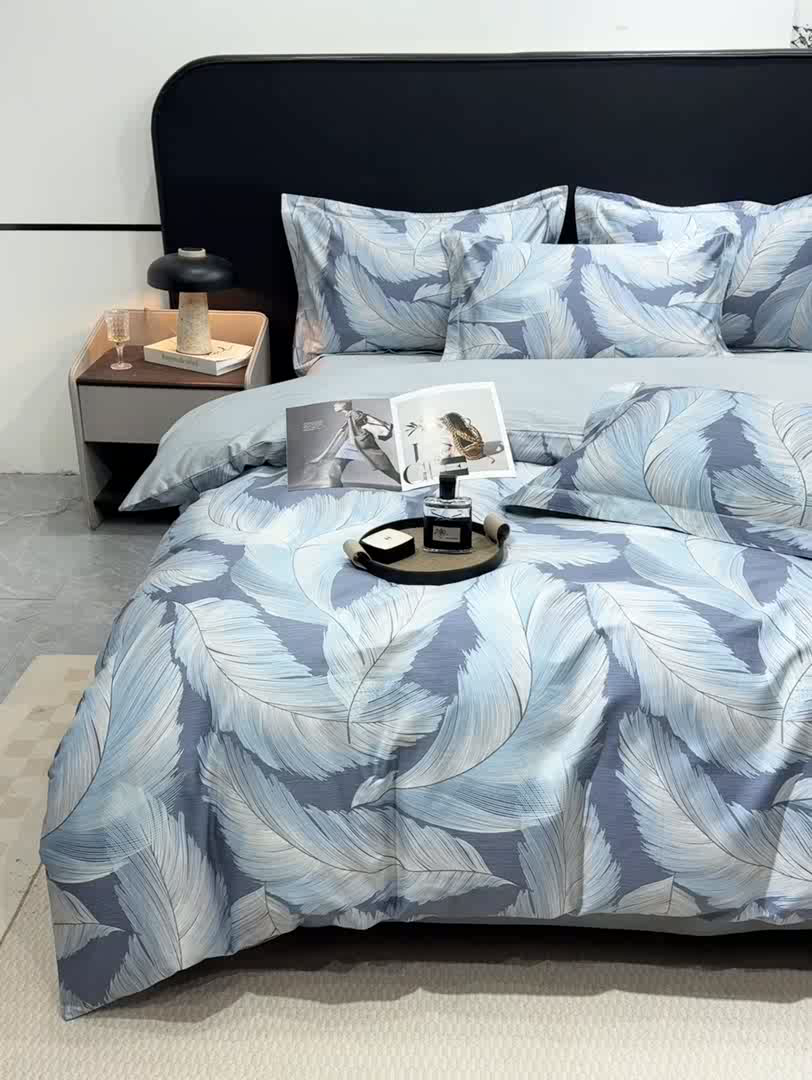 91家纺网 家纺一手货源 找家纺 红日子纺织品 2025新款50s全棉纯棉印花四件套 羽蓝