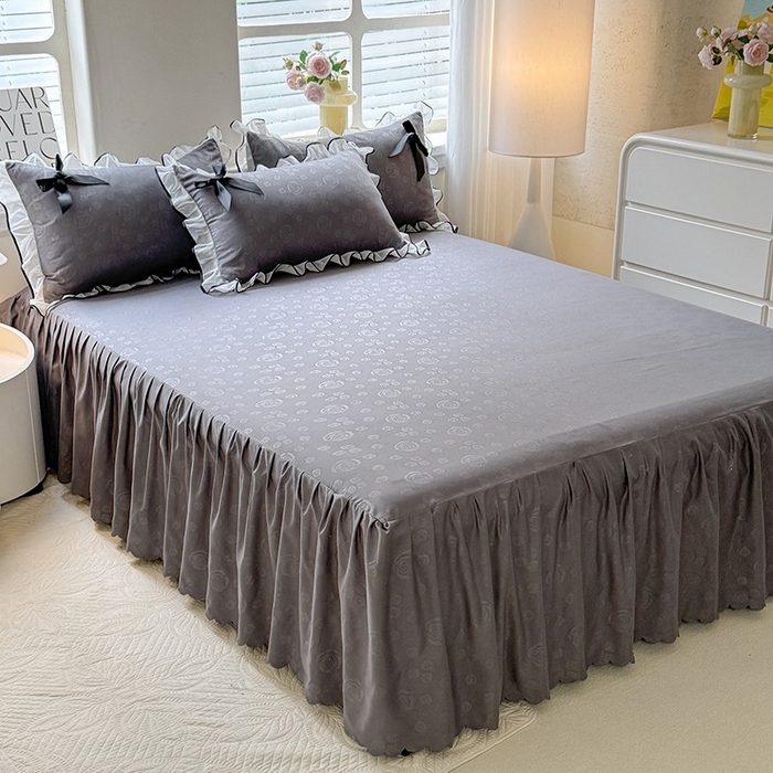 91家纺网 家纺一手货源 找家纺 （总）莉莉安家纺 2025新款韩版亲肤磨毛花边蝴蝶结浪漫蕾丝花边款甜心系列单枕套（提供买家秀）